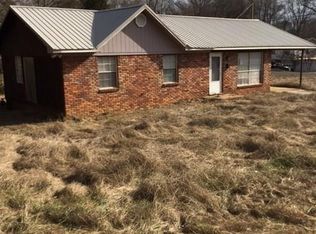 28 Oakdale Dr, Montevallo, AL 35115