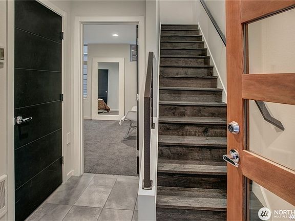 3rd image of 720B Martin Luther King Jr Way #B