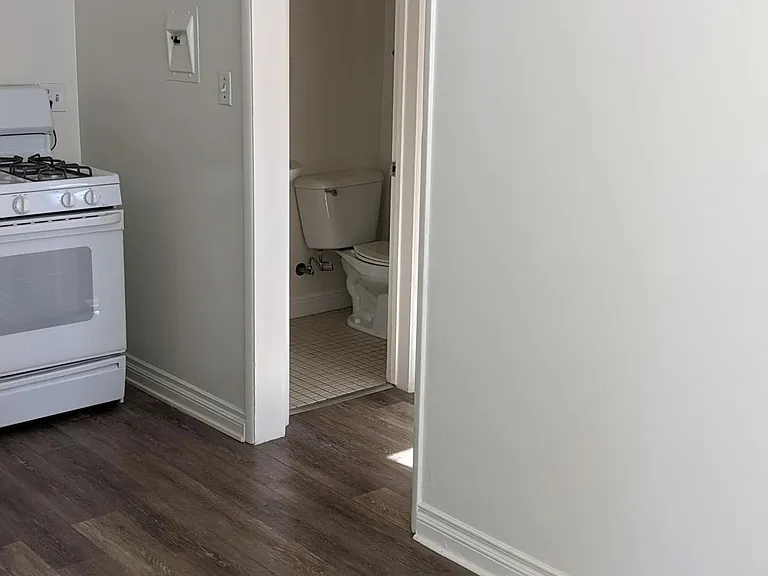 20 Granada Ave #1 — Photo 5