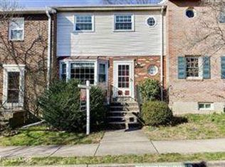 3062 Southern Elm Ct, Fairfax, VA 22031