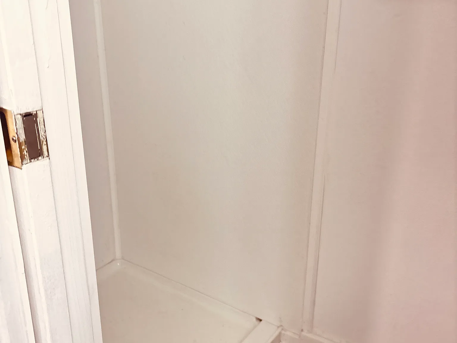 Studio, 350 sqft, $1,150 — Photo 2