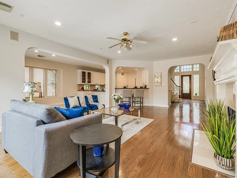 5706 Cielio Bay Ct — Photo 12