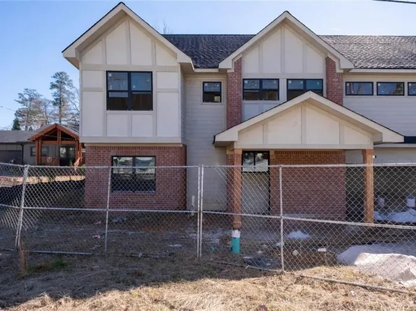 4069 Comanche Dr, Tucker, GA 30084
