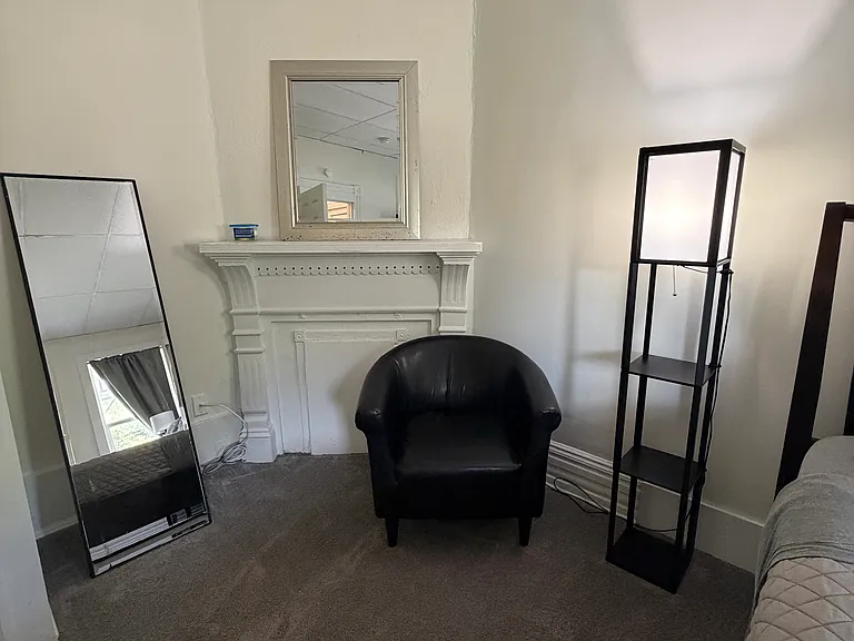 240 Wellington St SW #1 — Photo 6