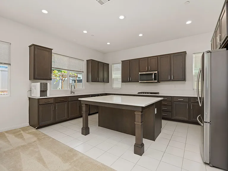 1805 Martinez Dr — Photo 8