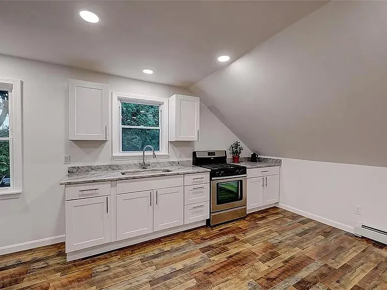 79 Wendell St #3 — Photo 8