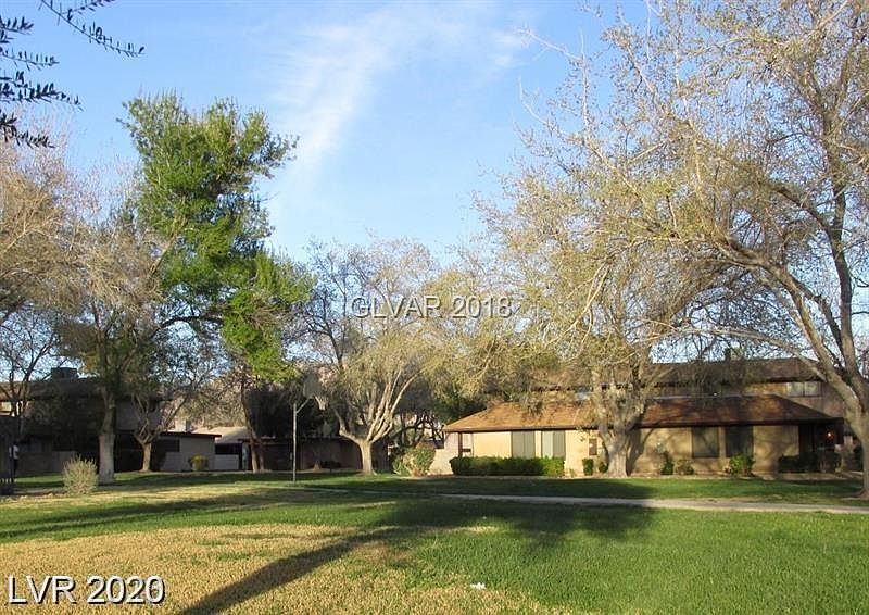 1st image of 5115 Village Dr