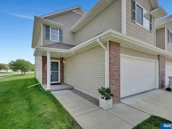 6002 Glenbrook Ln, Lincoln, NE 68512