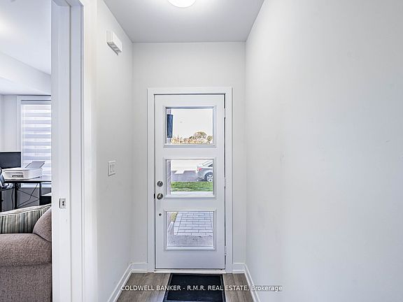 5th image of 136 Brockley Dr