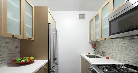 Rented by Hecht Group