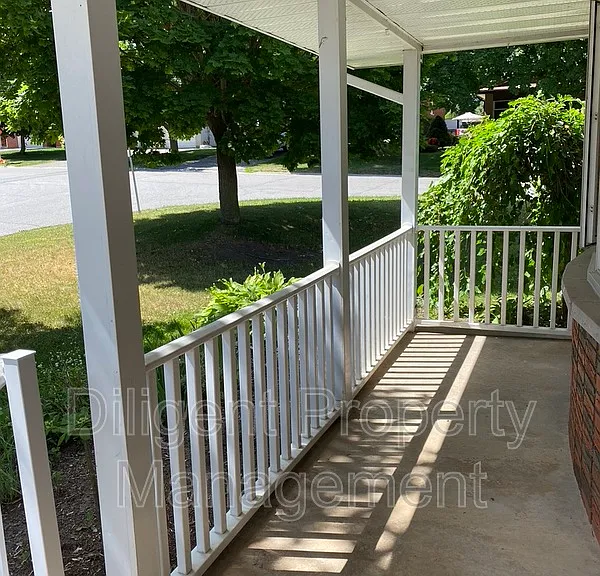 1326 Hopewell Ave #PROPERTY — Photo 37