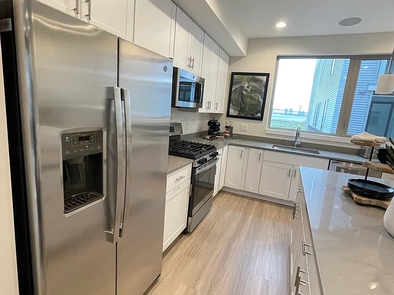 3107 Beachview Ln — Photo 10