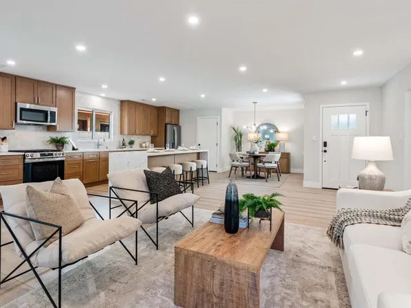 2716 Nansen Ave, San Diego, CA 92122