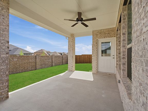 7th image of this home