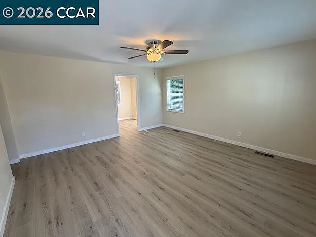 1500 Carmel Dr — Photo 3