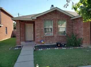 8410 Jacaranda Way, Arlington, TX 76002