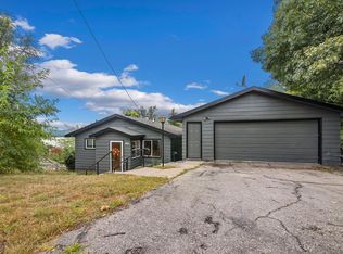 N5101 Sunset Vista Rd, Onalaska, WI 54650