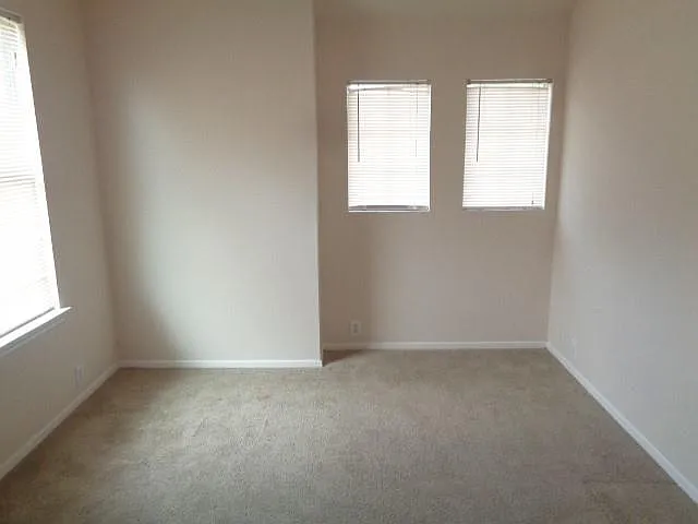 2831 Feather Green Trl — Photo 15