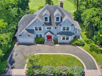 123 Lake Drive, Hewlett, NY, 11557