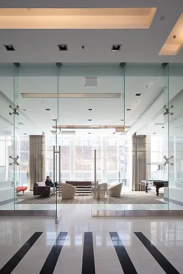 Rented by Compass | media 18