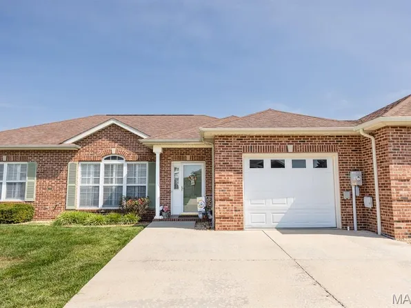 119 Saint Christopher Ct, Mascoutah, IL 62258