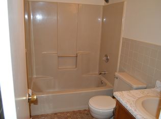 1 Pine Park Ter #B, Waterford, NY 12188