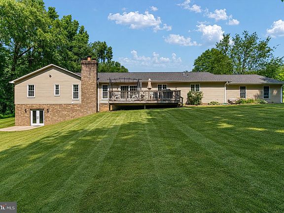 2nd image of 6420 Meadowlark Dr