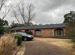 809 Highpoint Cir, Mobile, AL 36693