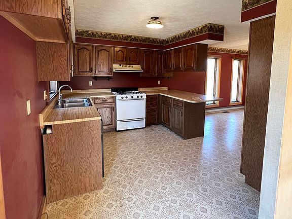 4th image of 2126 State Road 46 W