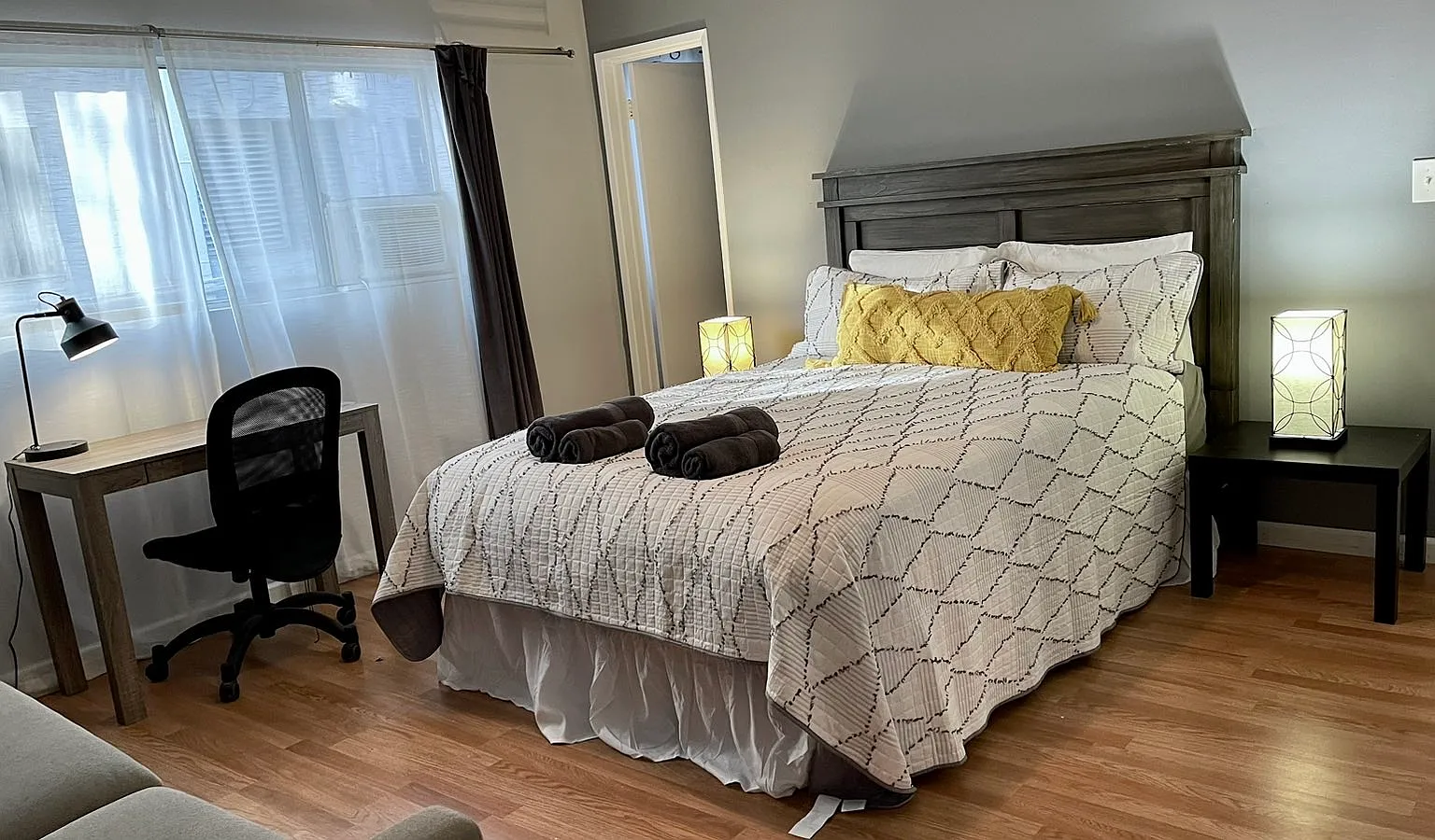 3 bed, 1500 sqft, $1,500 — Photo 1