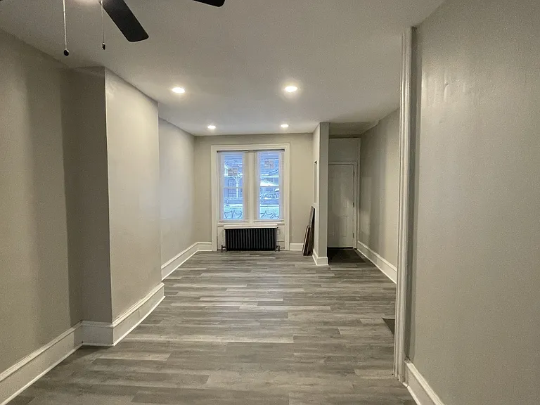 3036 N Sydenham St — Photo 3