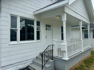 518 Prospect St, Lockport, NY 14094