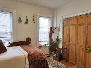 335 Beacon St #B, Somerville, MA 02143