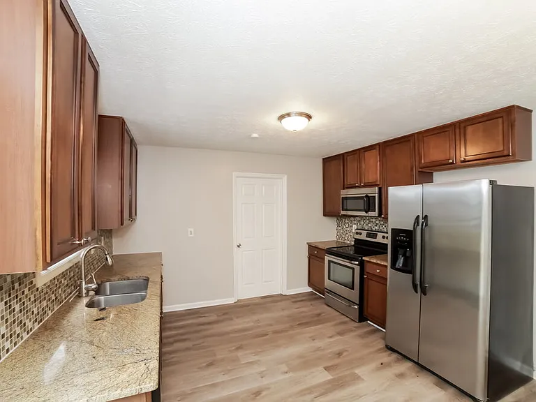 2435 Anderson Mill Rd — Photo 8