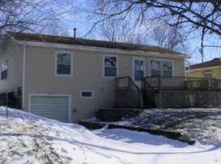 700 S 4th St, Red Oak, IA 51566