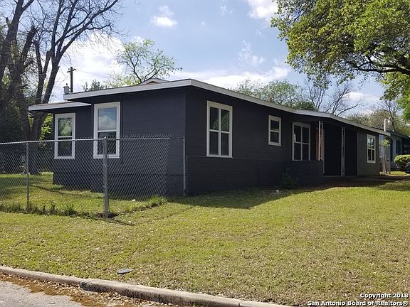 2nd image of 302 Westhill Pl