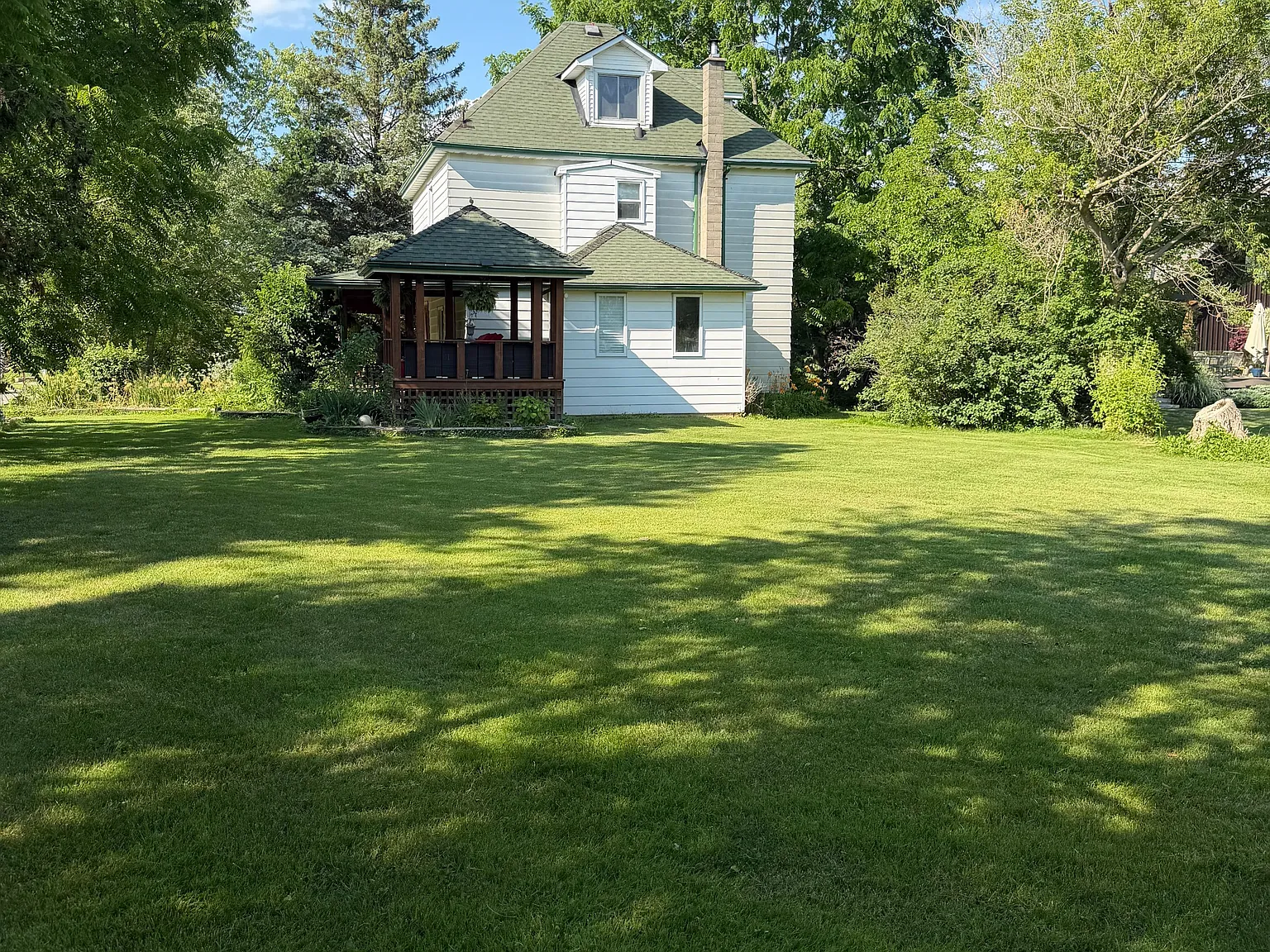 5 bed, $3,150 — Photo 3
