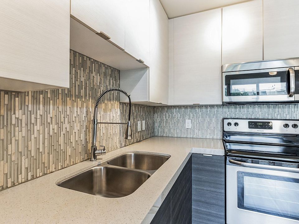 1st image of 604 N Bluff Dr Unit 211