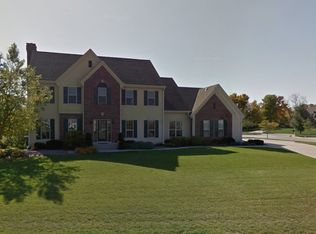 201 Kestrel Way, Hartland, WI 53029