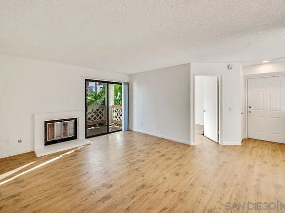 5th image of 9489 Fairgrove Ln Unit 103