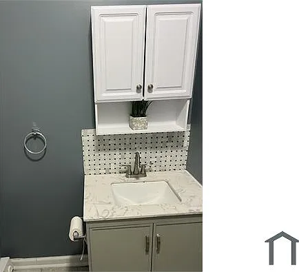 2227 W Tioga St #3F — Photo 4