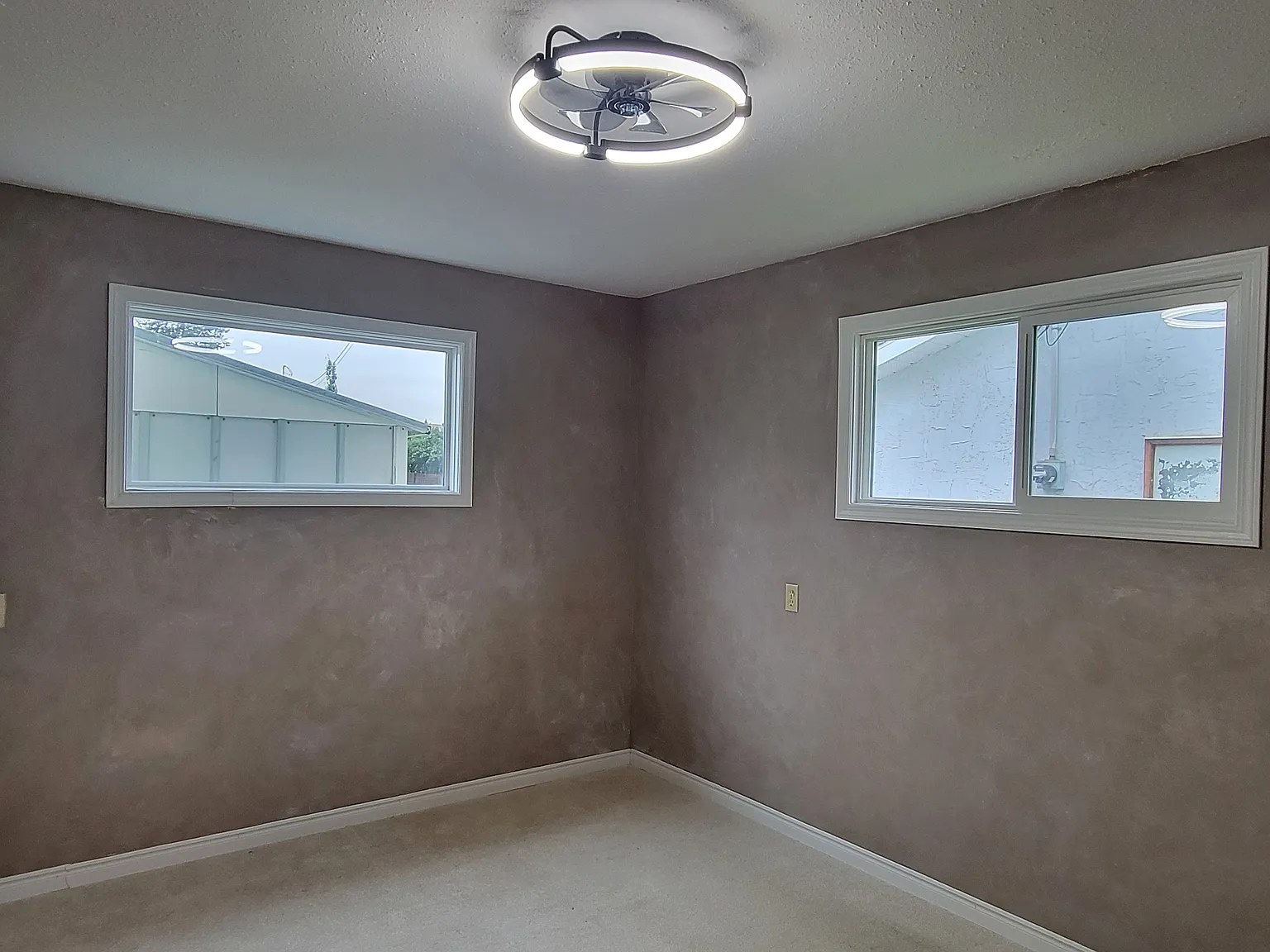 2 bed, 900 sqft, $1,950 — Photo 3