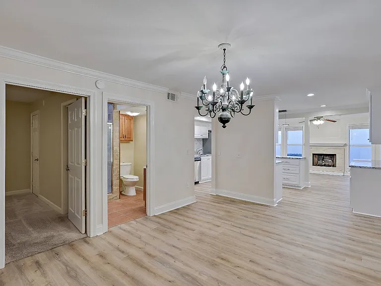 11 Lake Barnett Dr — Photo 5