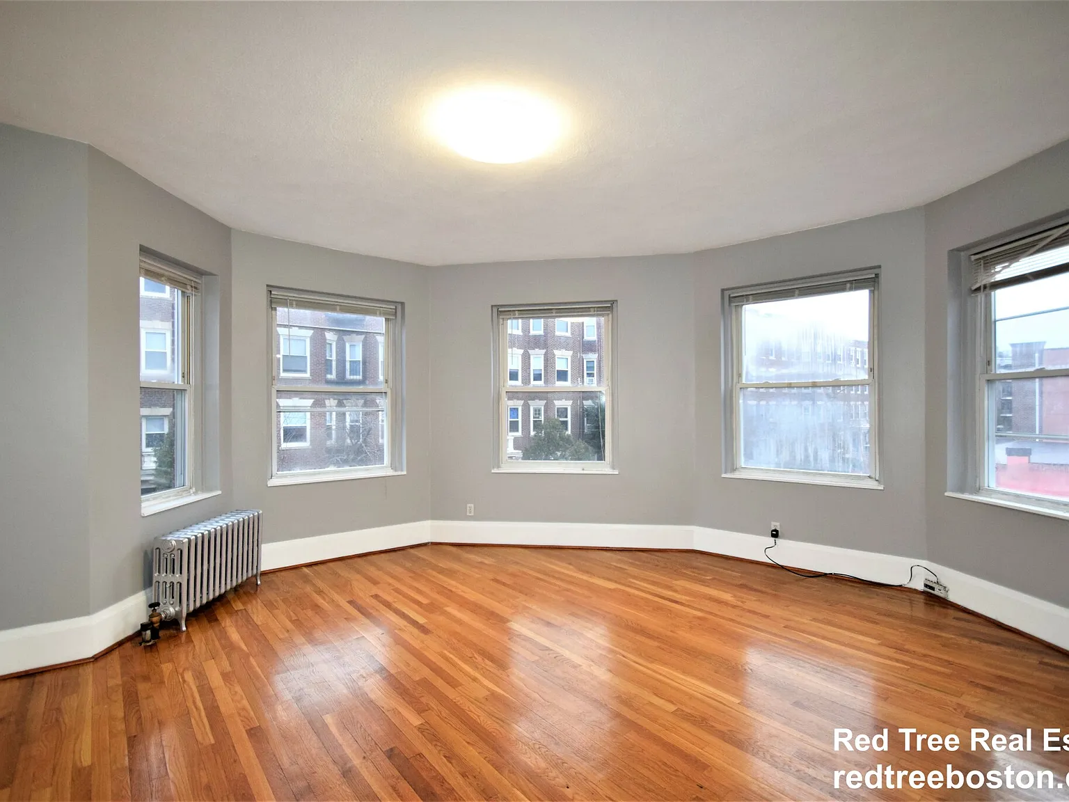 5 bed, 1750 sqft, $6,200 — Photo 1