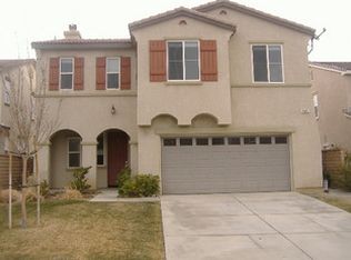 2823 Hornbeam Rd, Palmdale, CA 93551