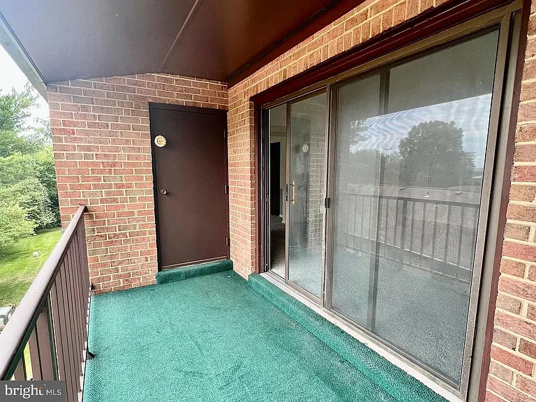 10622 Provincial Dr #F — Photo 10