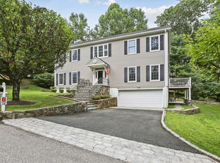 26 Bruce St, Pleasantville, NY 10570