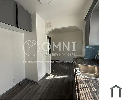 9747 Somerset Ave — Photo 7