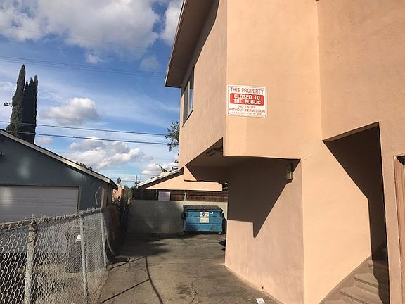 4th image of 16023 Cantlay St