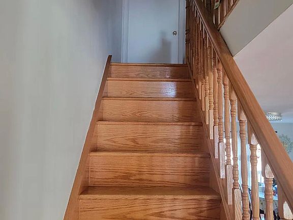 2nd image of 178 McVeigh Ave